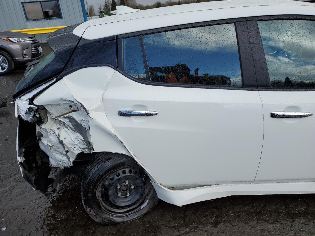 2018 Nissan Leaf S VIN: 1N4AZ1CP4JC311722 Lot: 49008215