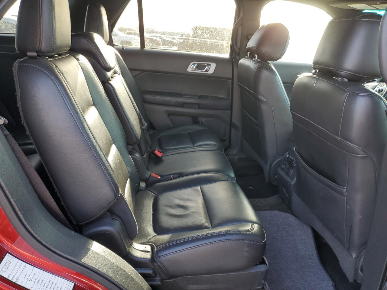 2014 Ford Explorer - Image 11