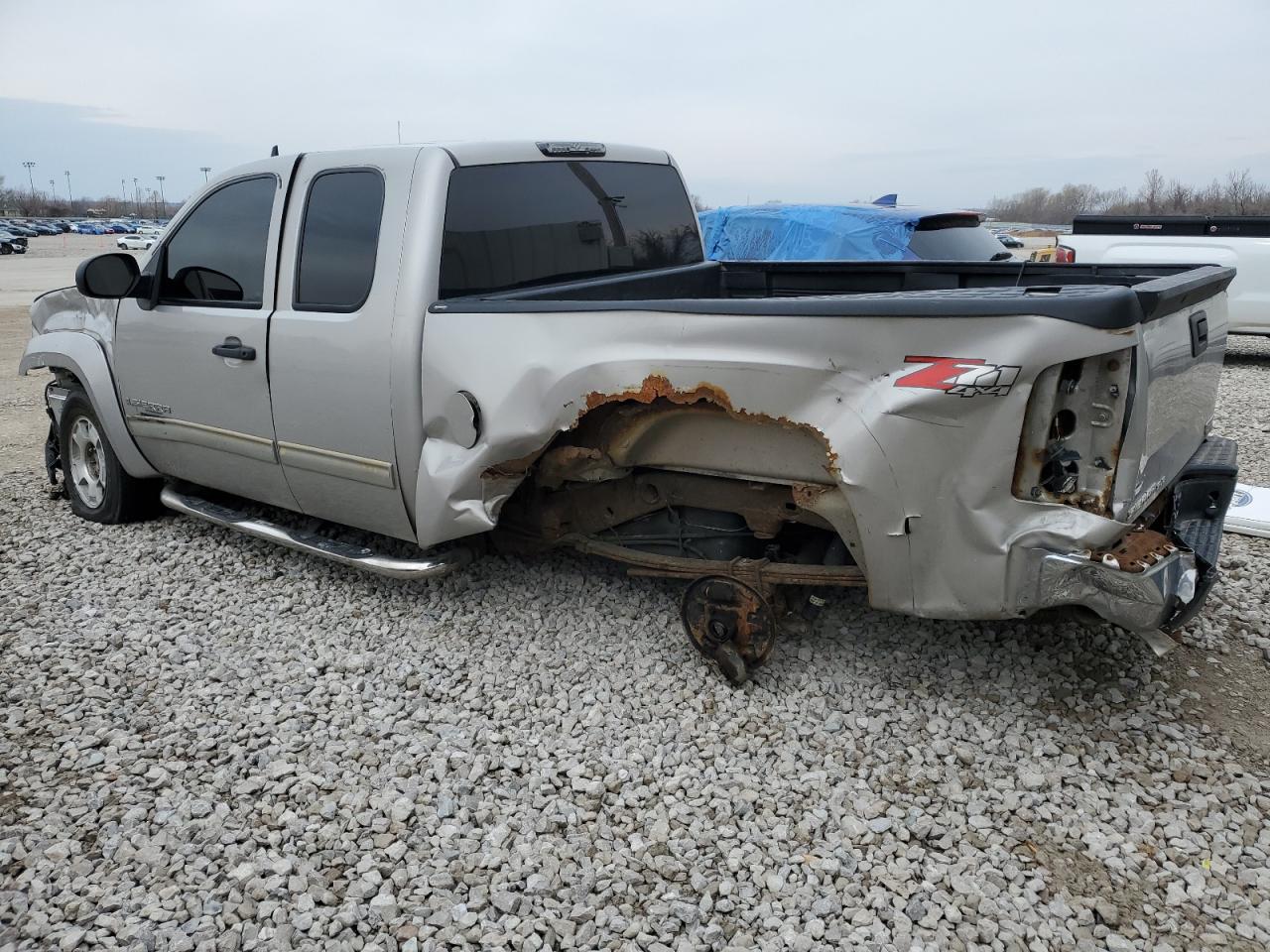 2008 GMC Sierra - Image 2