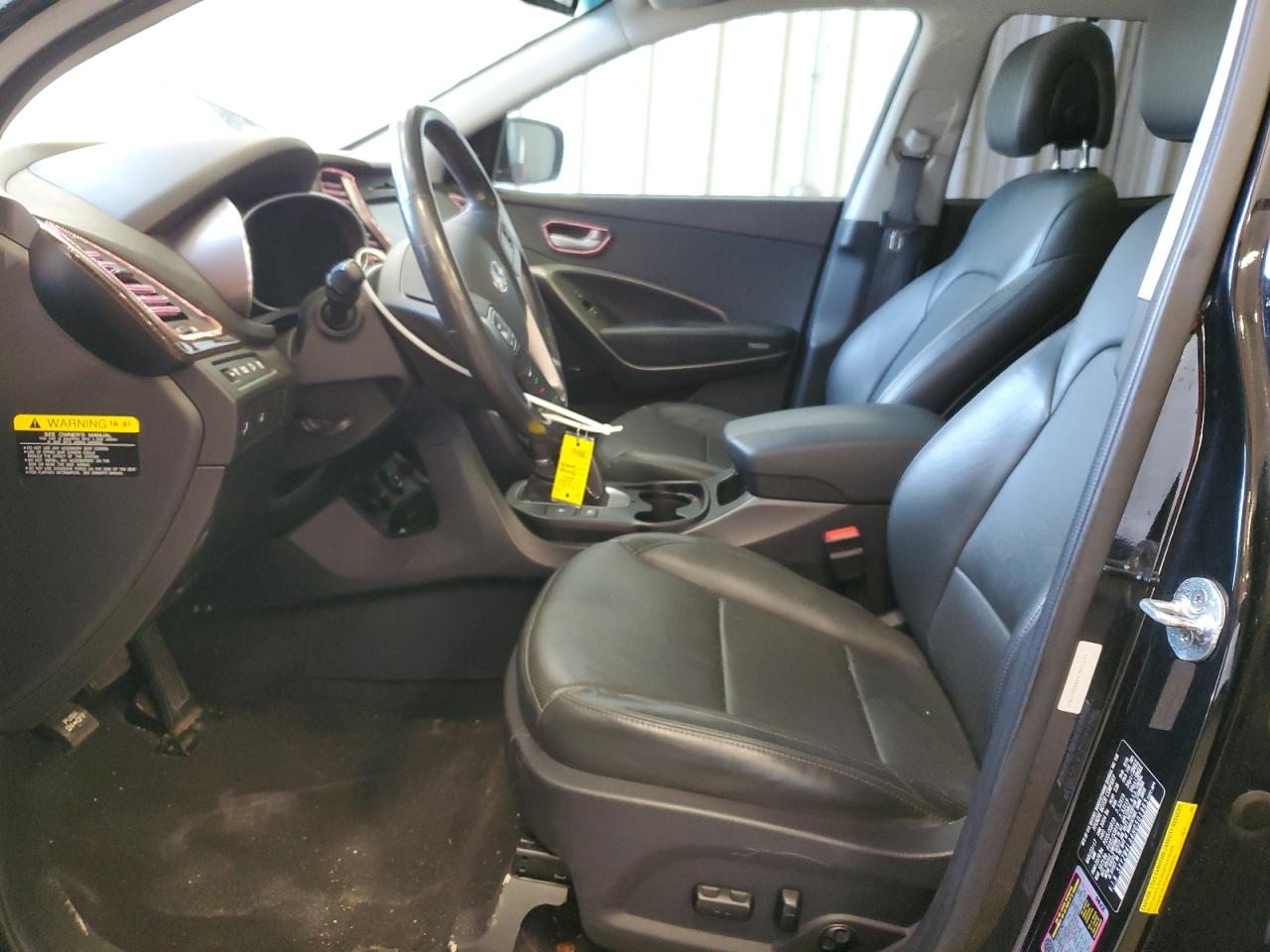 2017 Hyundai Santa Fe - Image 7