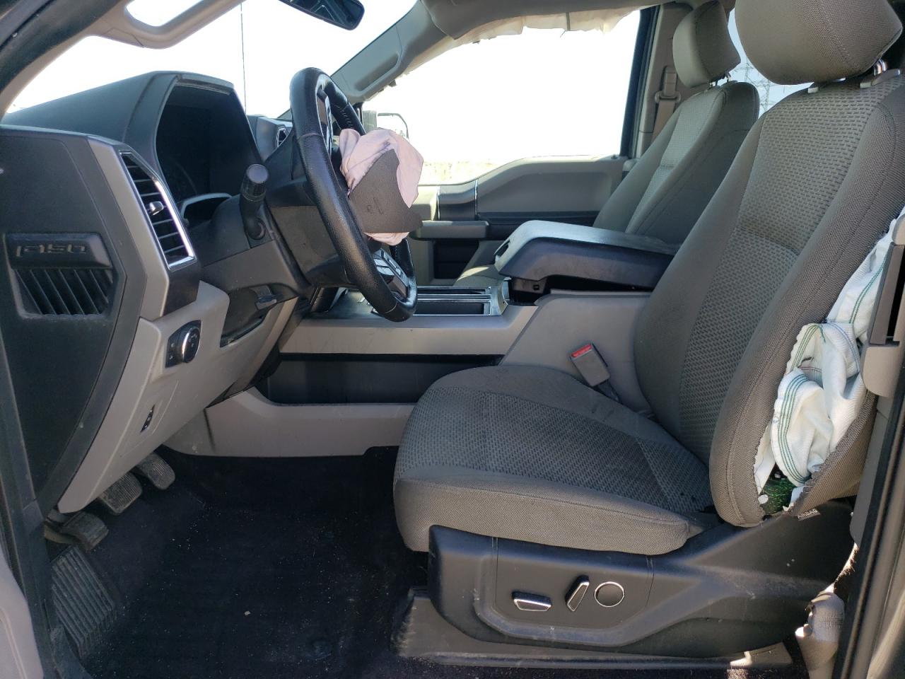 2015 Ford F-150 - Image 7