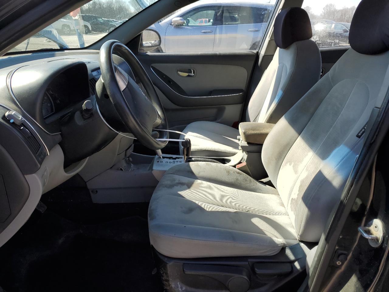 2008 Hyundai Elantra - Image 7