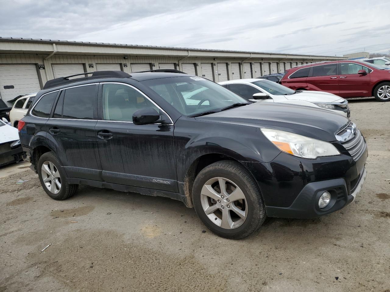 2014 Subaru Outback - Image 4