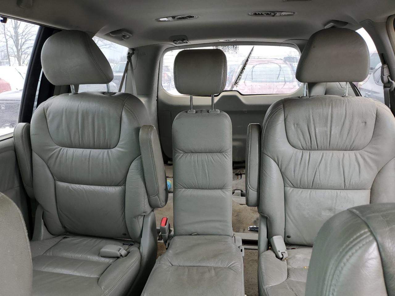 2006 Honda Odyssey - Image 10