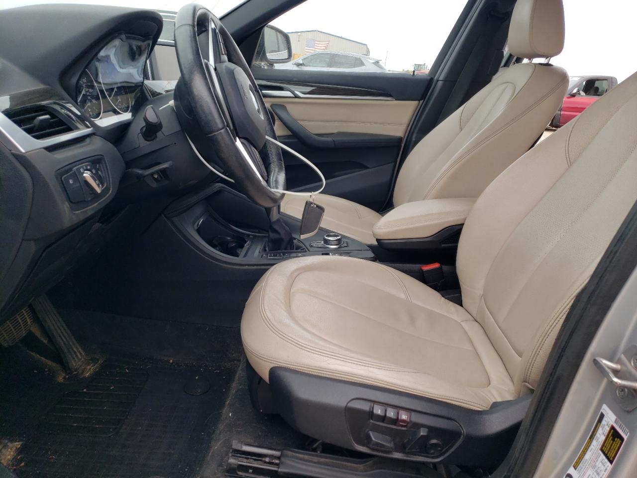 2017 BMW X1 - Image 7