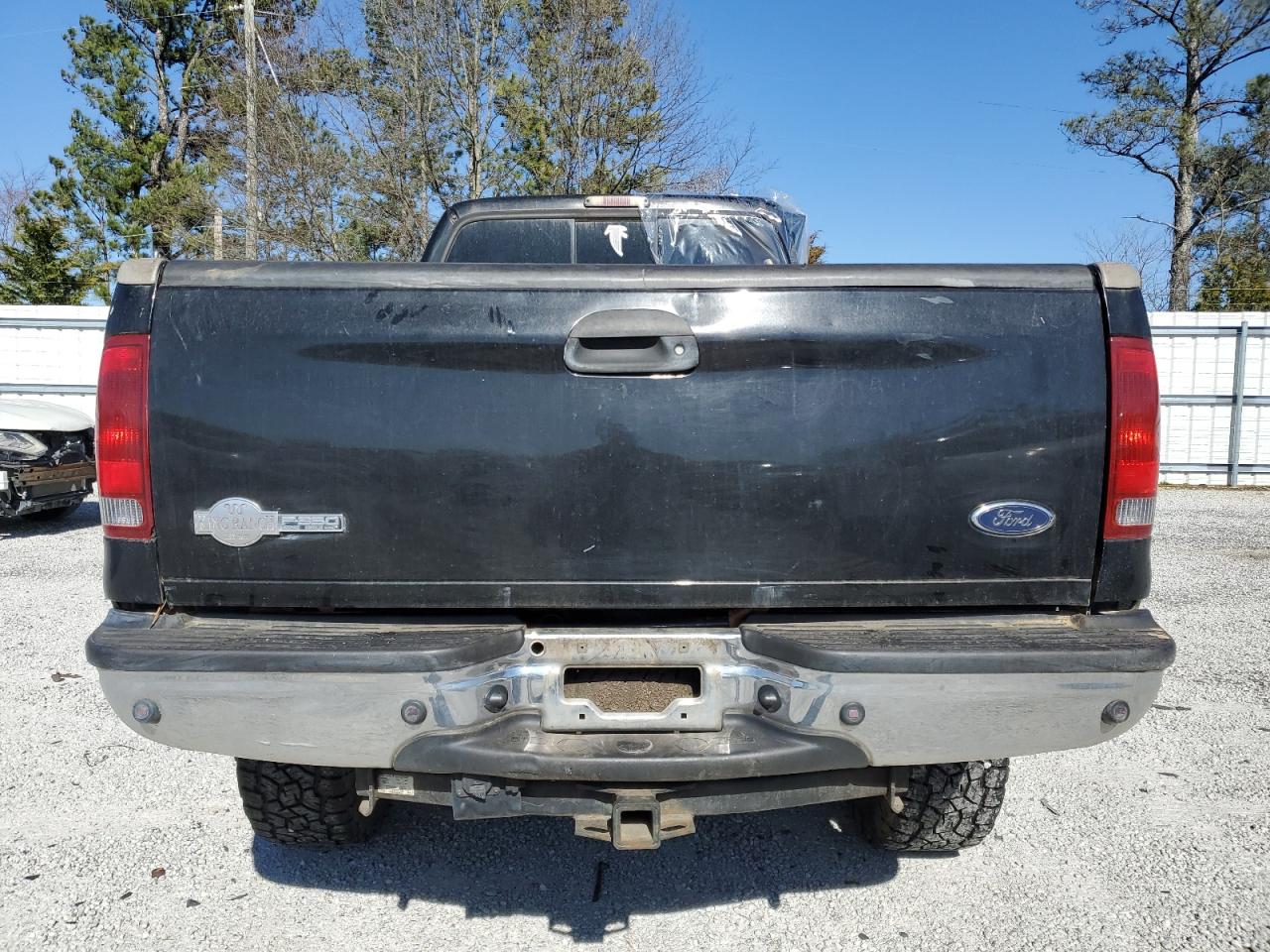 2006 Ford F350 - Image 6