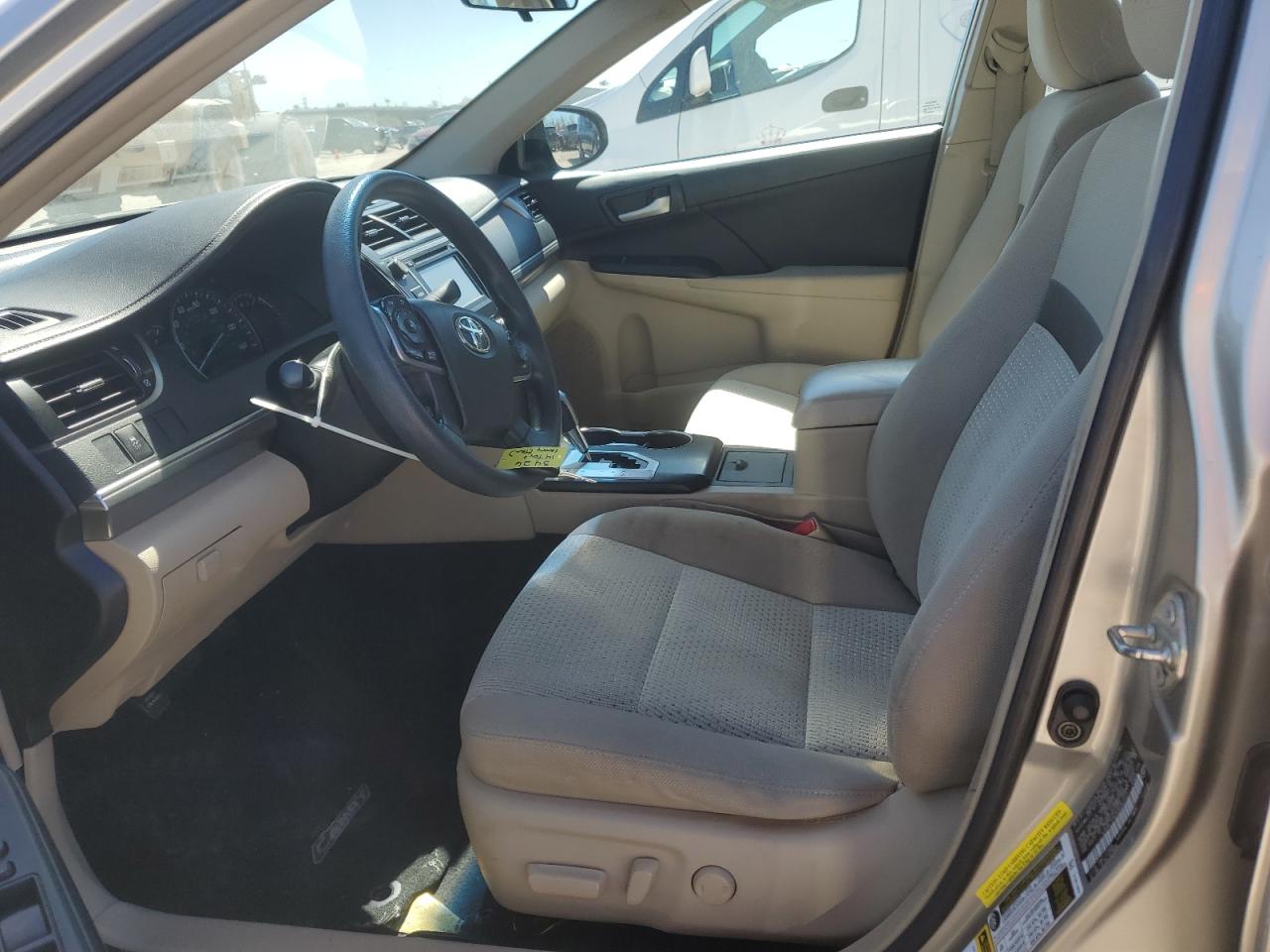 2014 Toyota Camry - Image 7