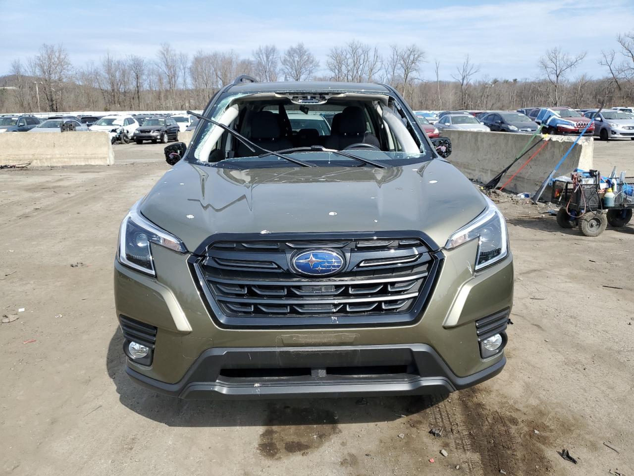 2023 Subaru Forester - Image 5
