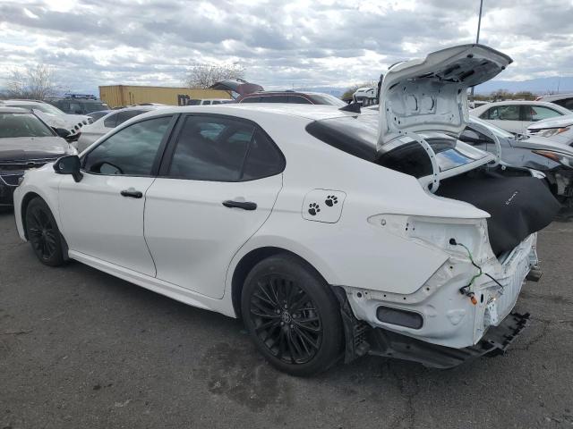 TOYOTA CAMRY 2021 White