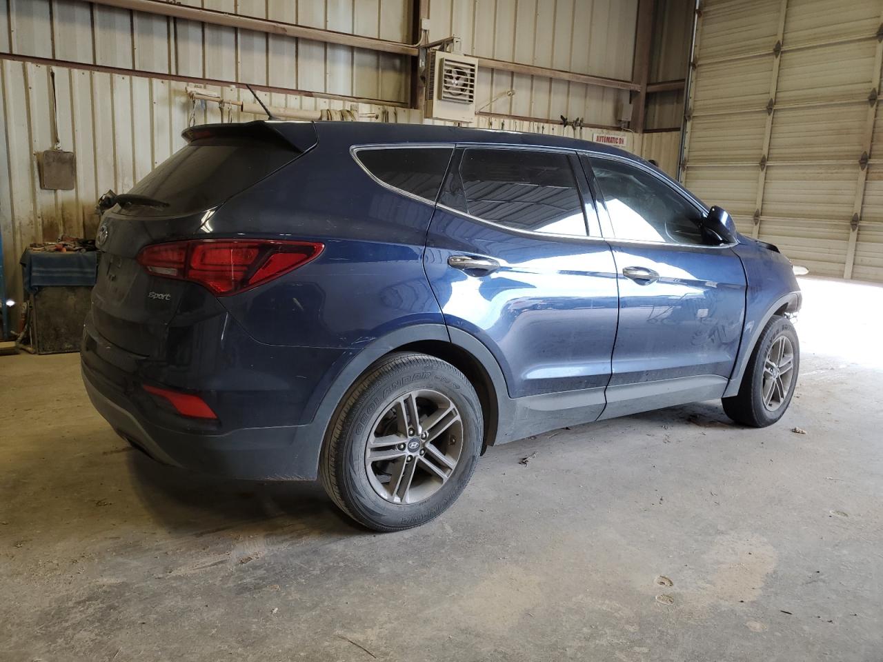 2018 Hyundai Santa Fe - Image 3