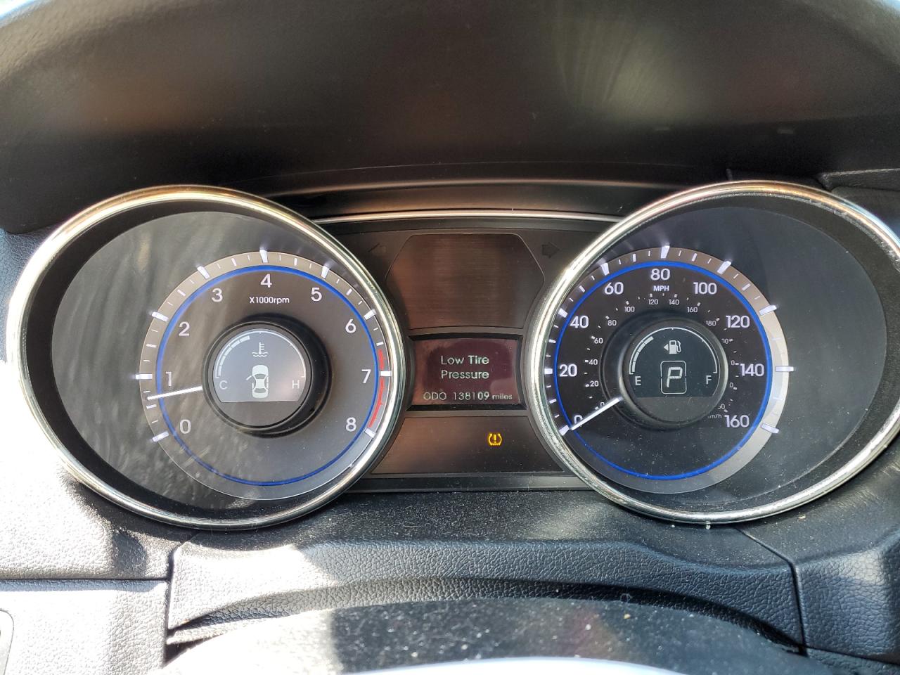2012 Hyundai Sonata - Image 9