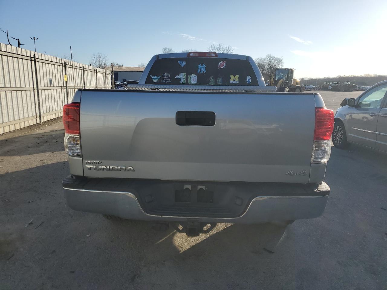 2011 Toyota Tundra - Image 6