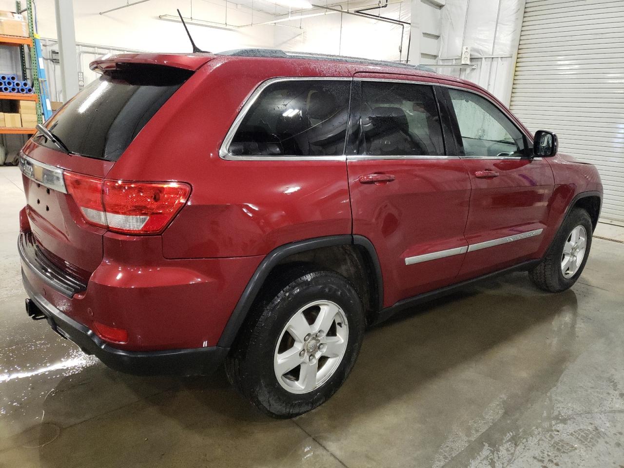 2012 Jeep Grand Cherokee - Image 3