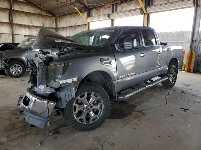  NISSAN TITAN 2018 Szary