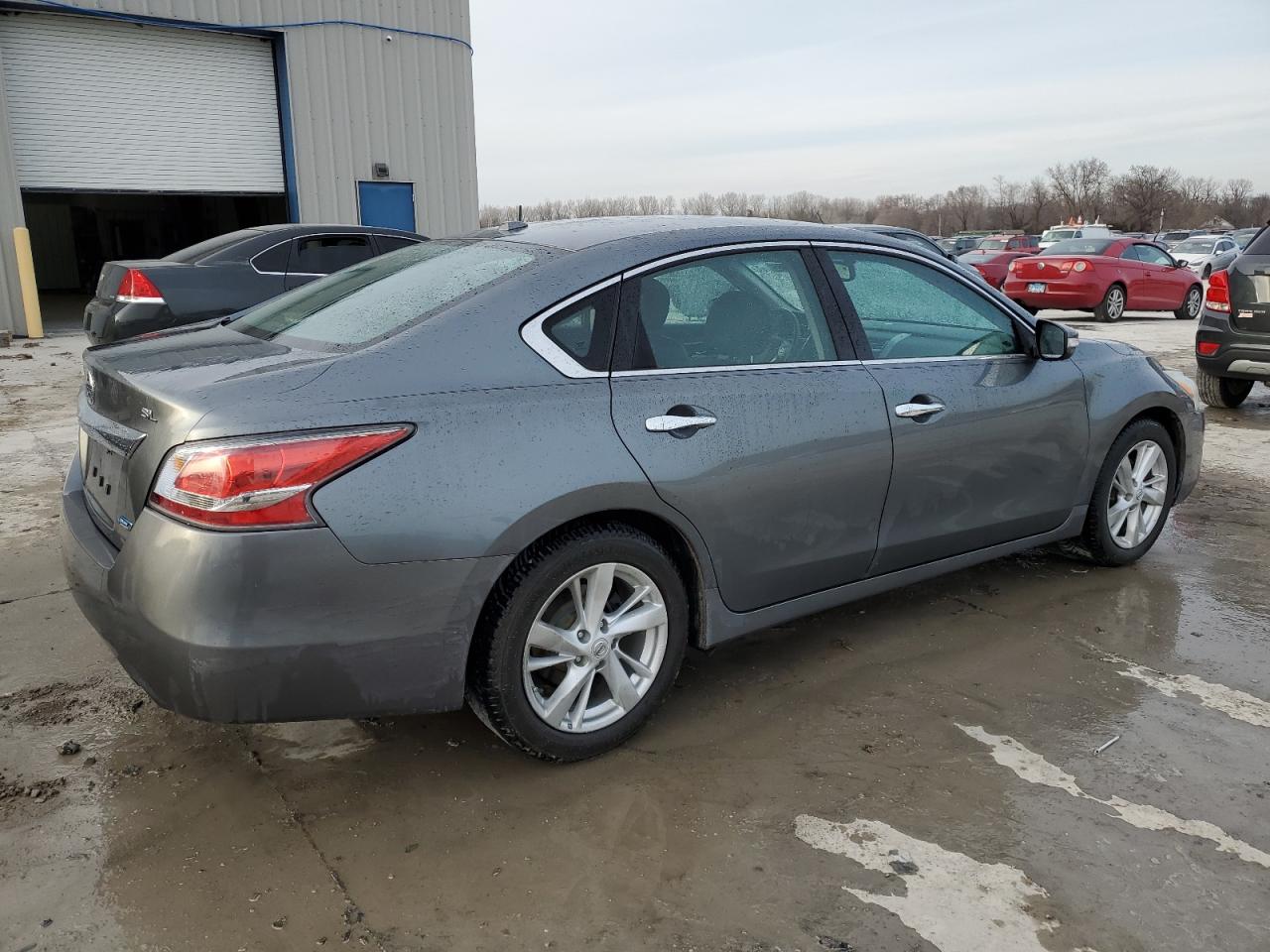 2014 Nissan Altima - Image 3