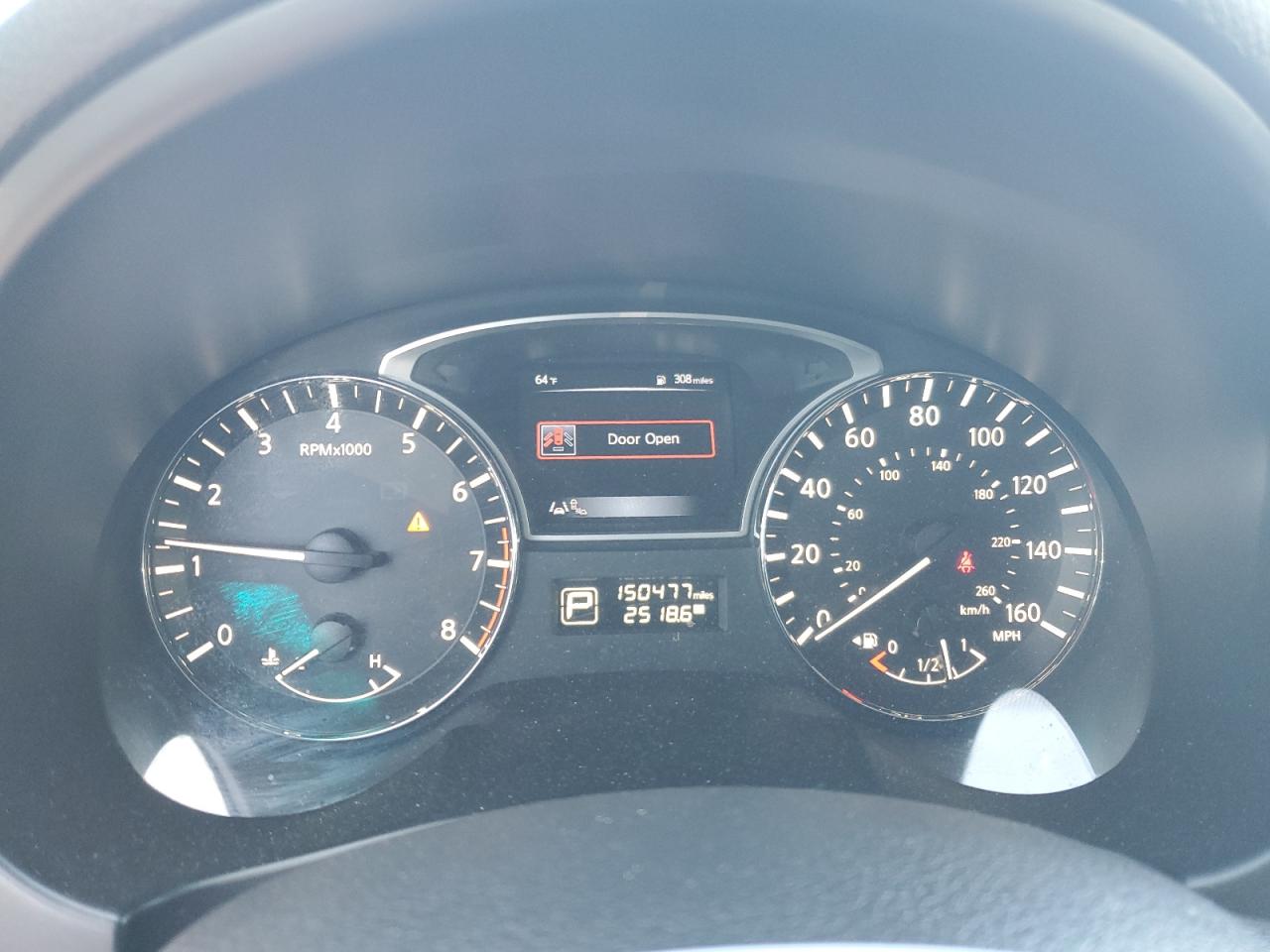 2015 Nissan Altima - Image 9
