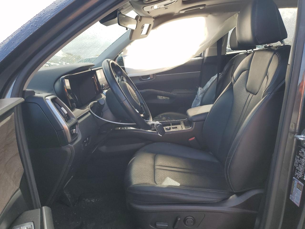 2022 Kia Sorento - Image 7