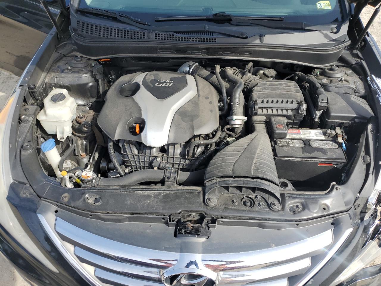 2014 Hyundai Sonata - Image 13