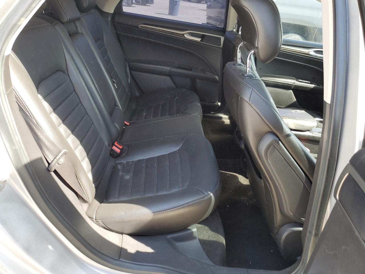 2014 Ford Fusion - Image 10