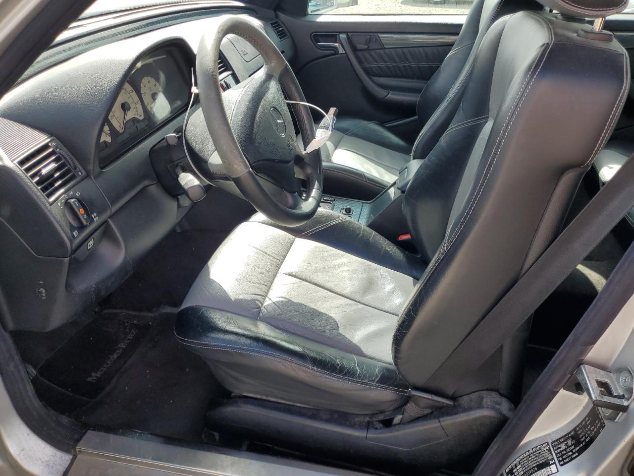 2000 Mercedes-Benz C-klasse - Image 7
