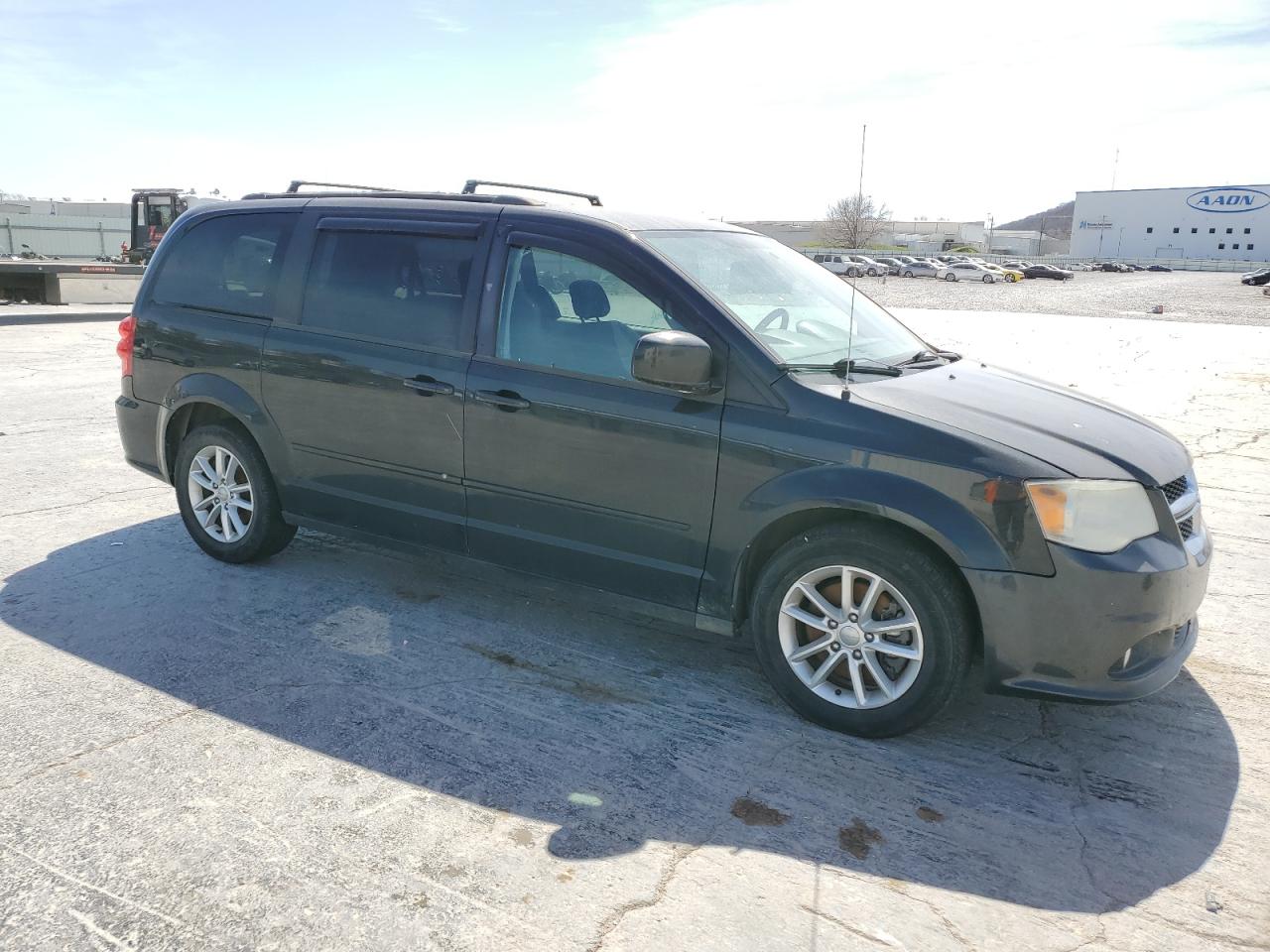 2015 Dodge Caravan - Image 4