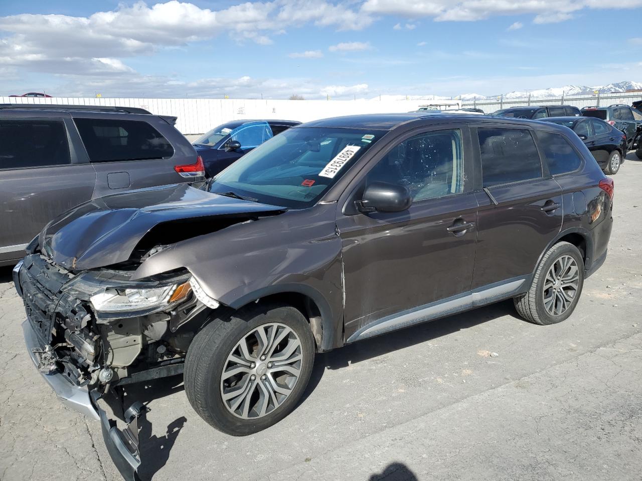 2017 Mitsubishi Outlander - Image 1