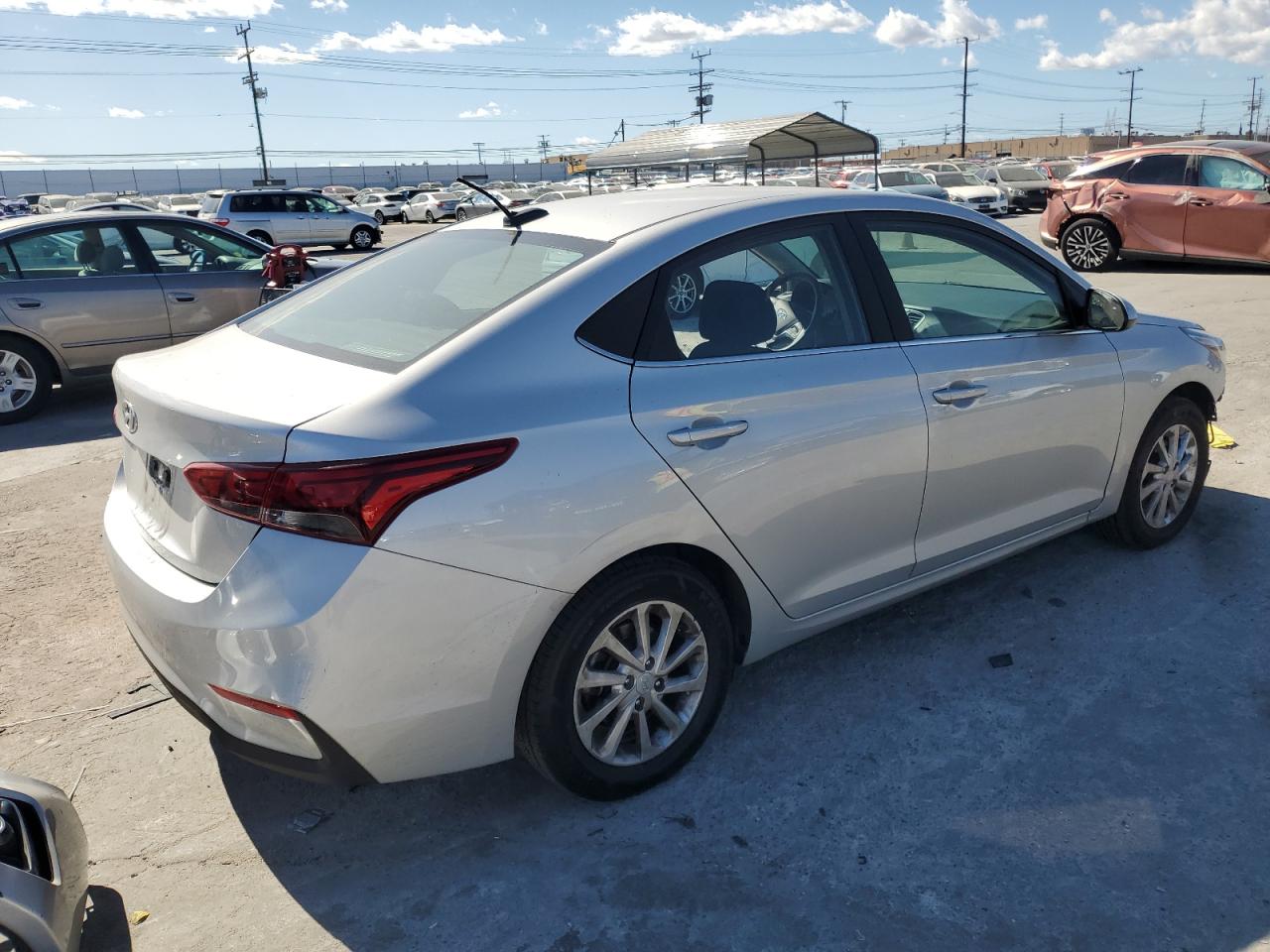 2022 Hyundai Accent - Image 3