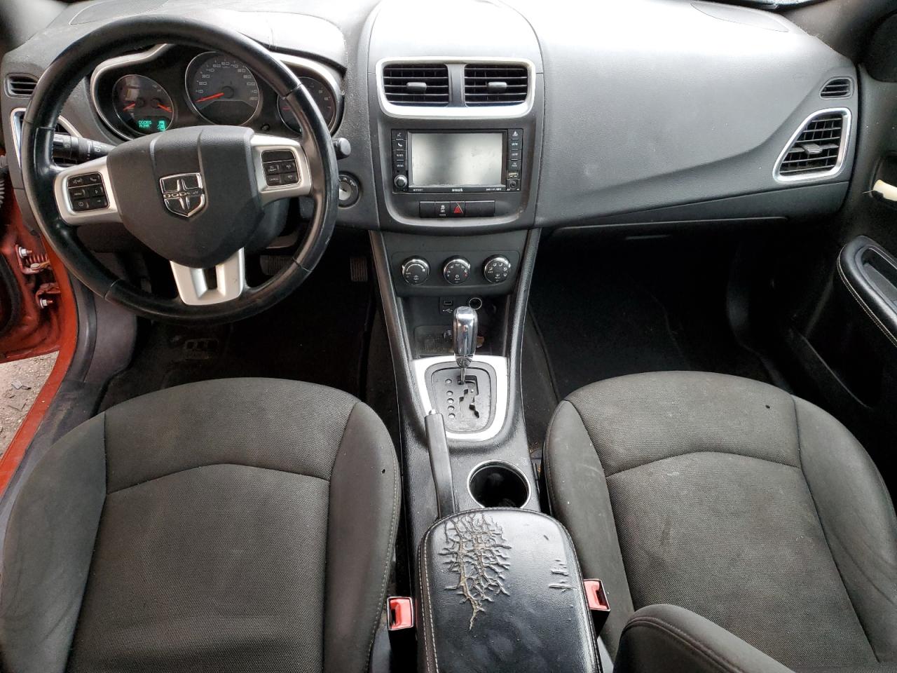 2012 Dodge Avenger - Image 8