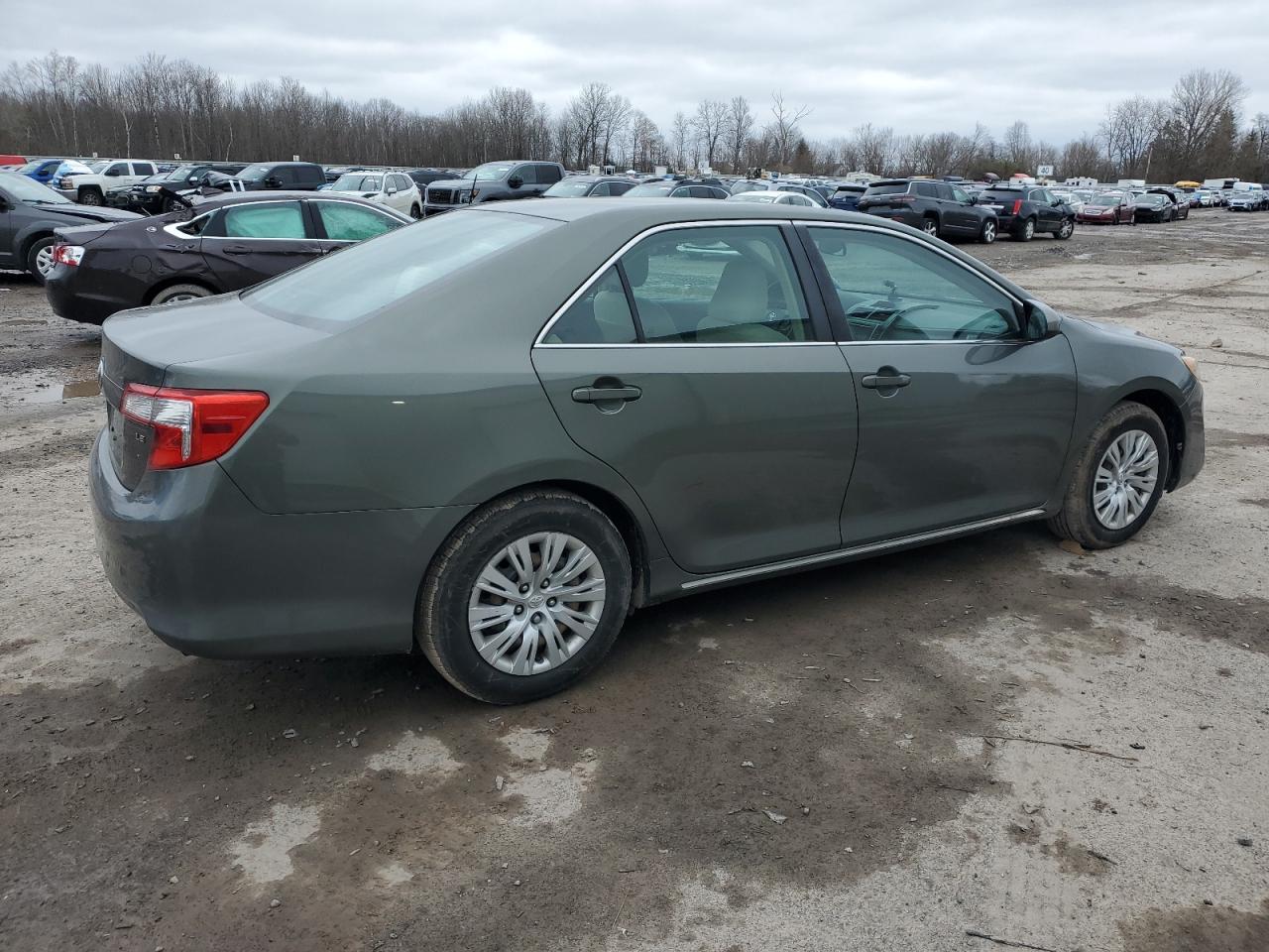 2012 Toyota Camry - Image 3