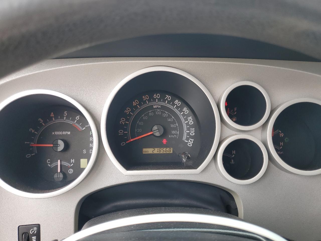 2008 Toyota Tundra - Image 9
