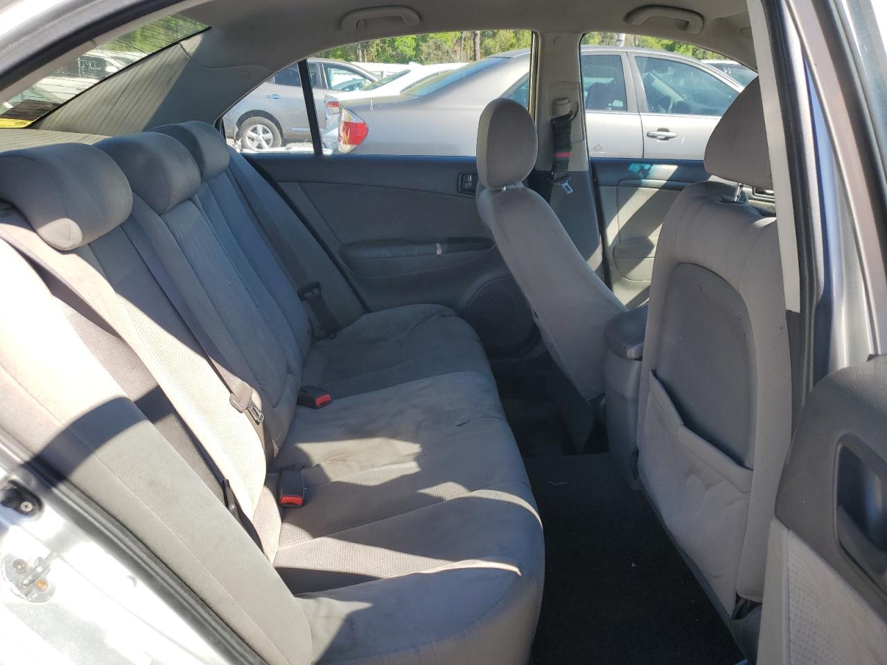 2009 Hyundai Sonata - Image 10