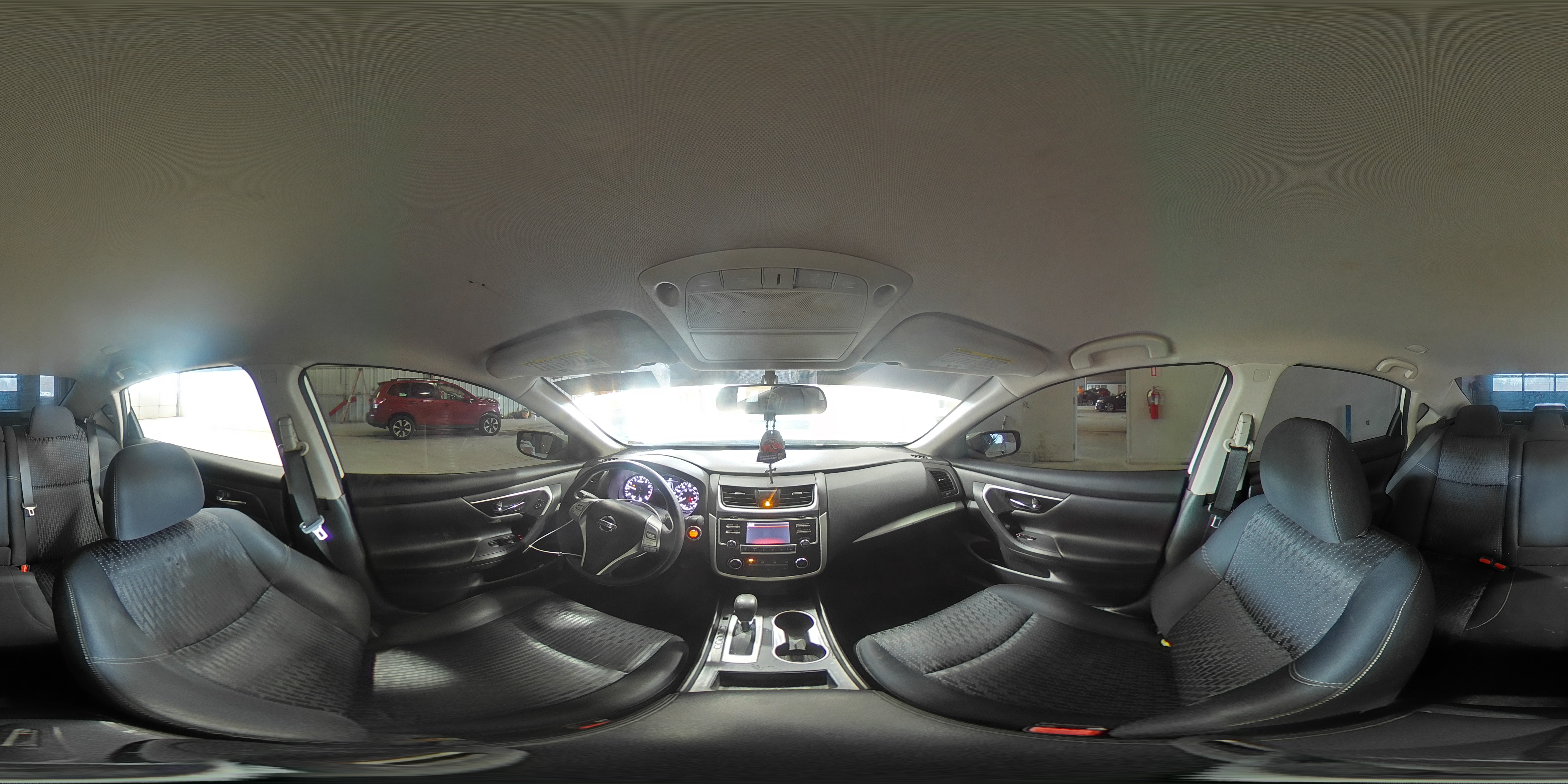 2017 Nissan Altima - Image 12