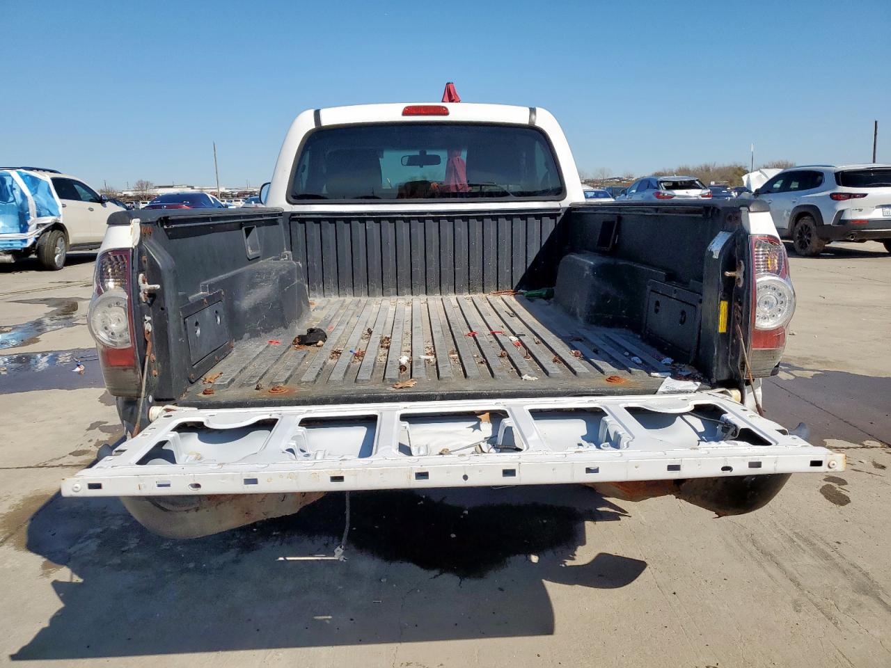 2011 Toyota Tacoma - Image 6