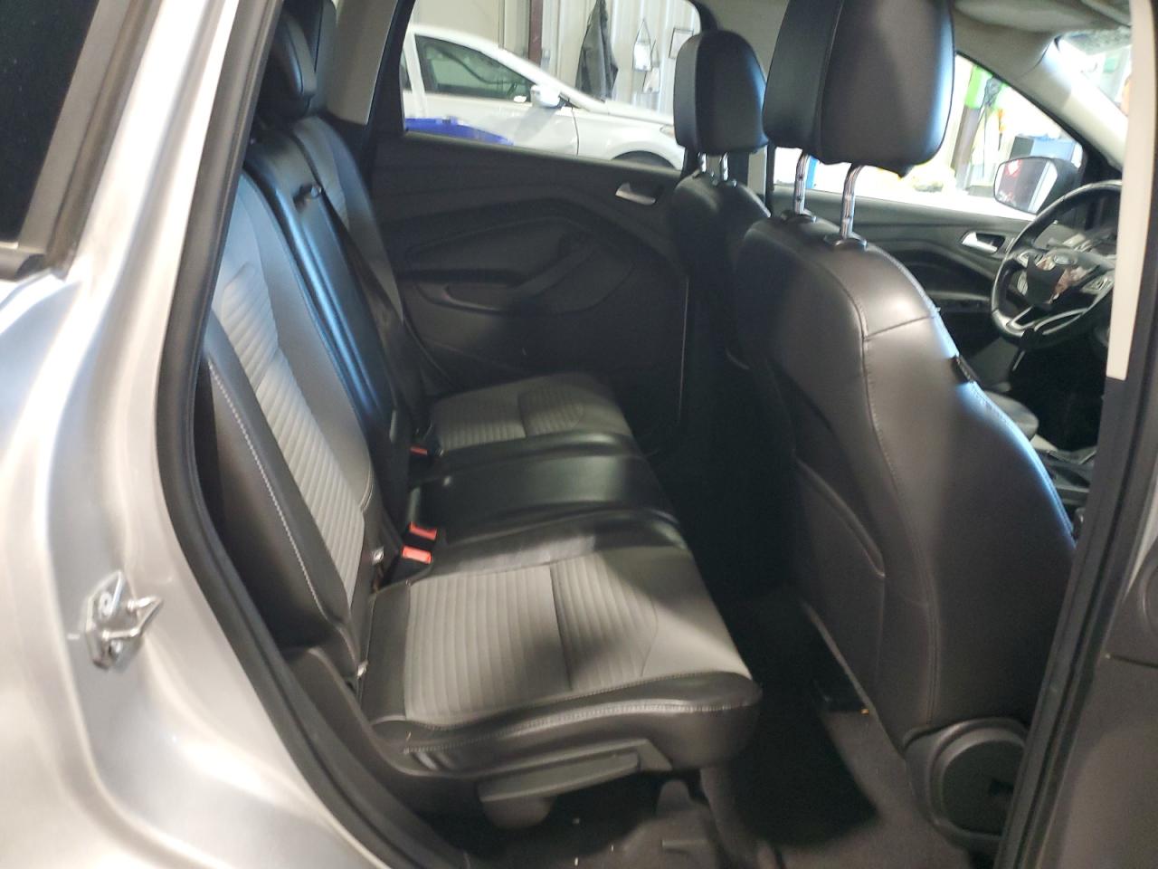 2017 Ford Escape - Image 12