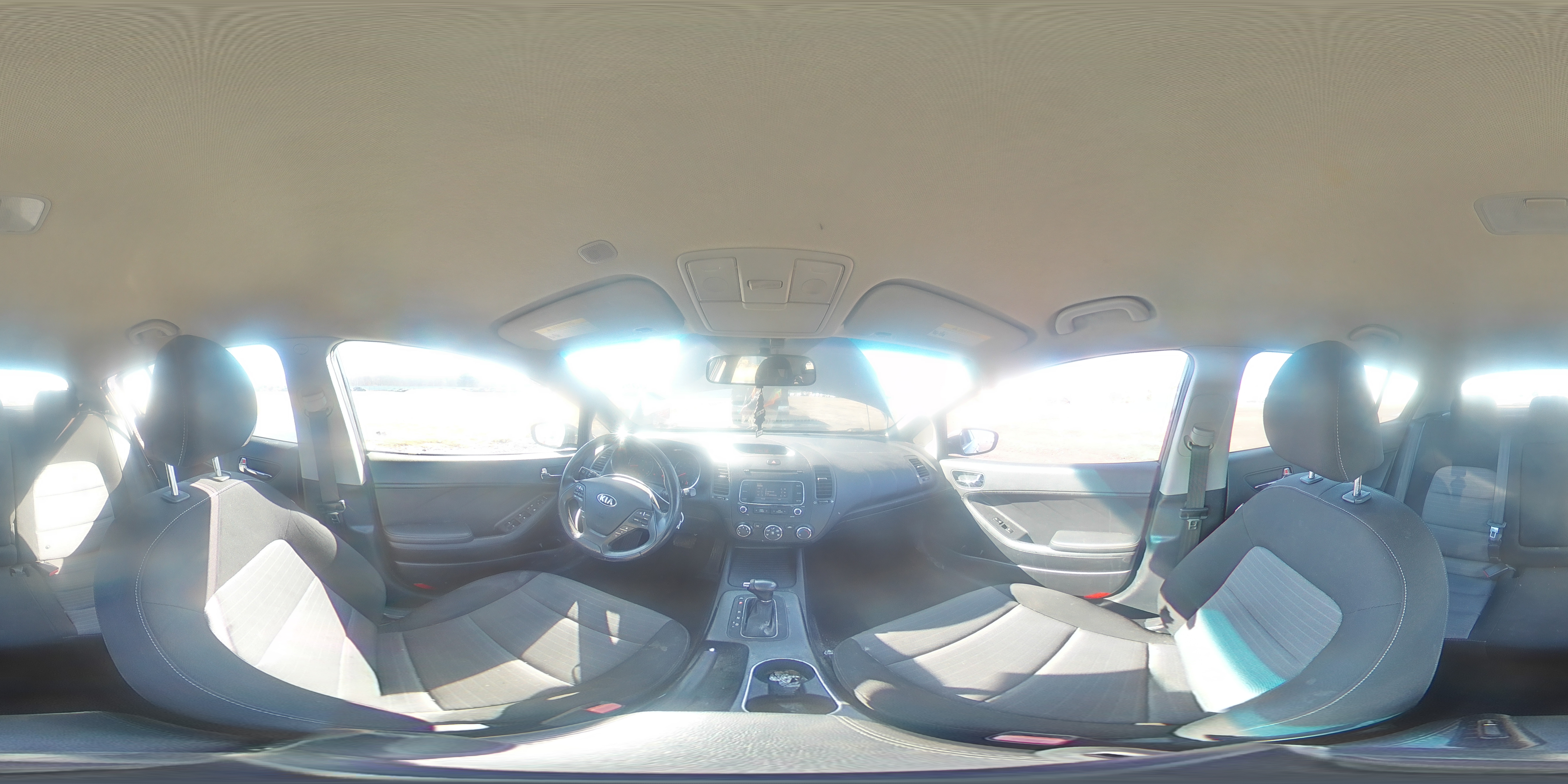 2016 Kia Forte - Image 14
