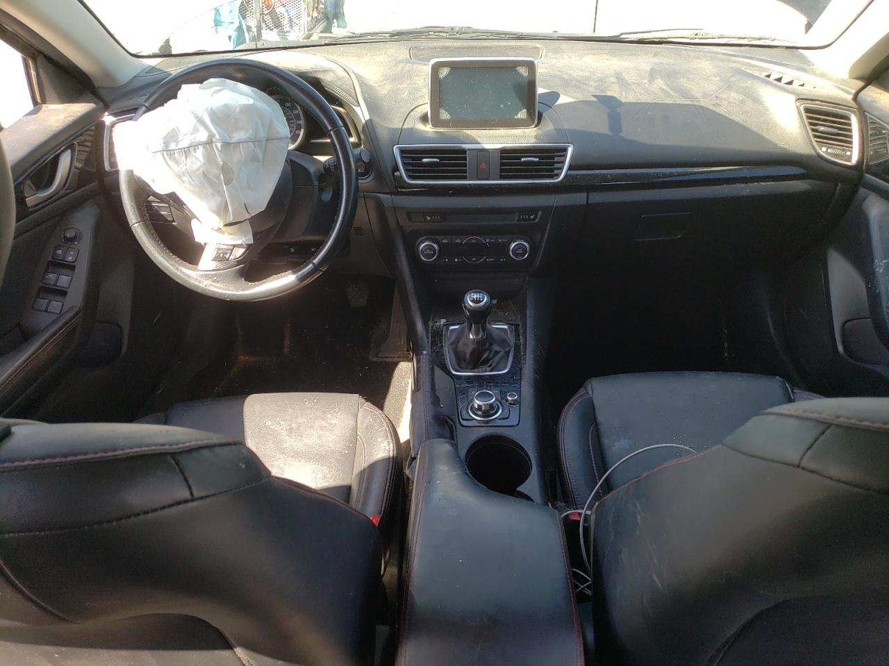 2015 Mazda 3 - Image 8