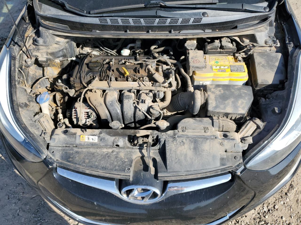 2014 Hyundai Elantra - Image 12