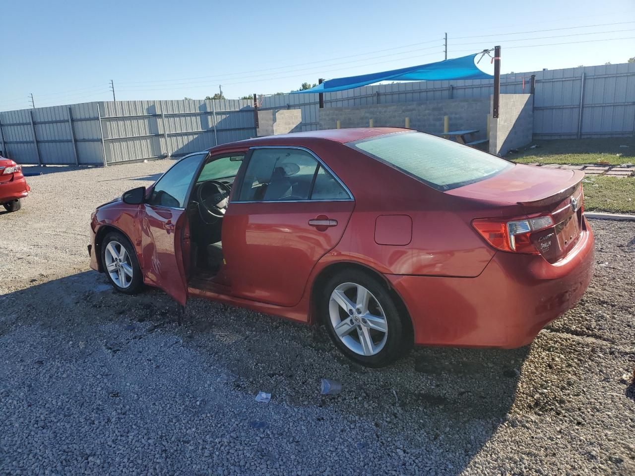 2013 Toyota Camry - Image 2