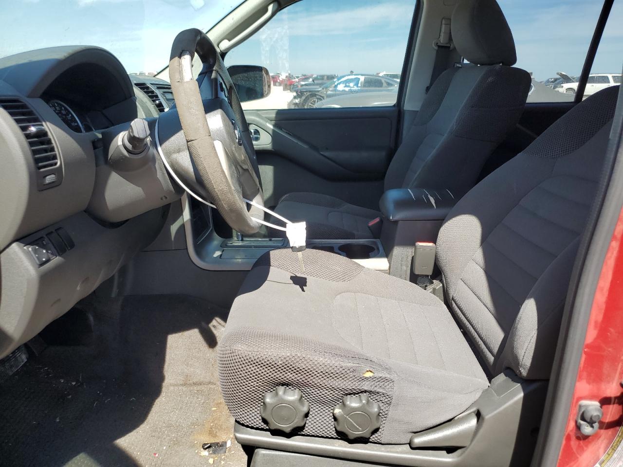 2011 Nissan Pathfinder - Image 7