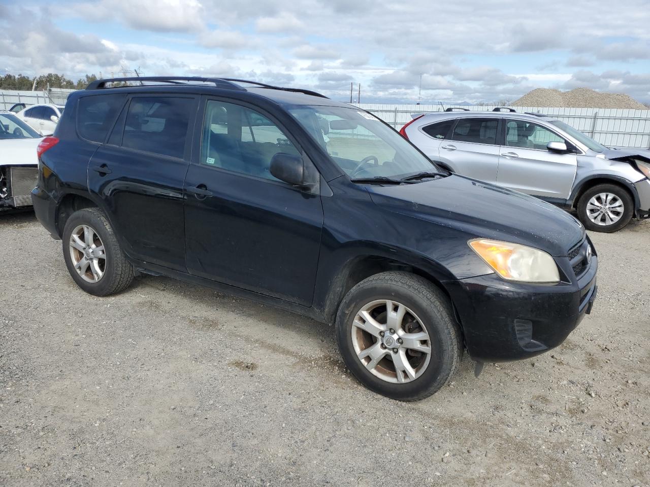 2010 Toyota RAV 4 - Image 4