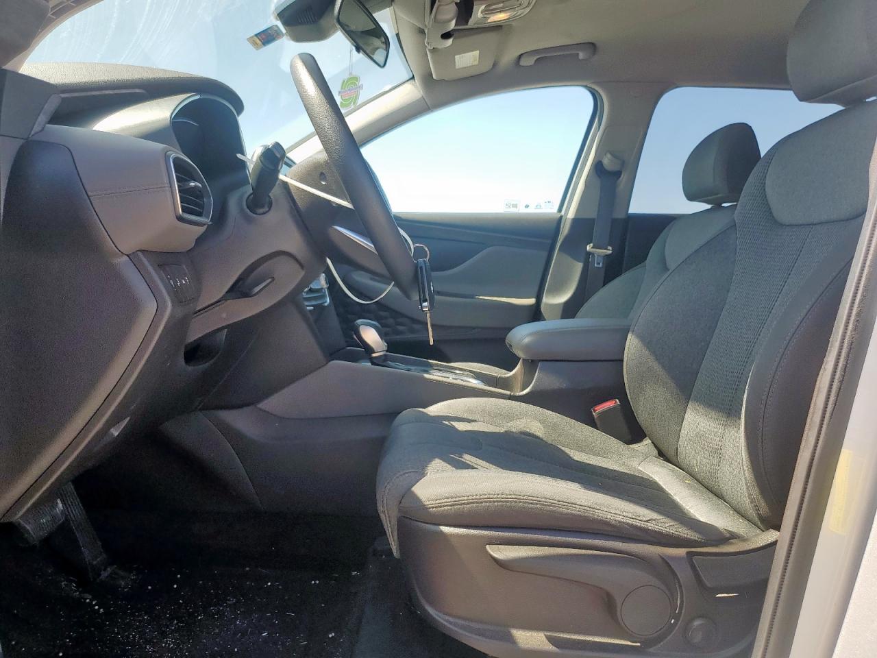 2019 Hyundai Santa Fe - Image 7