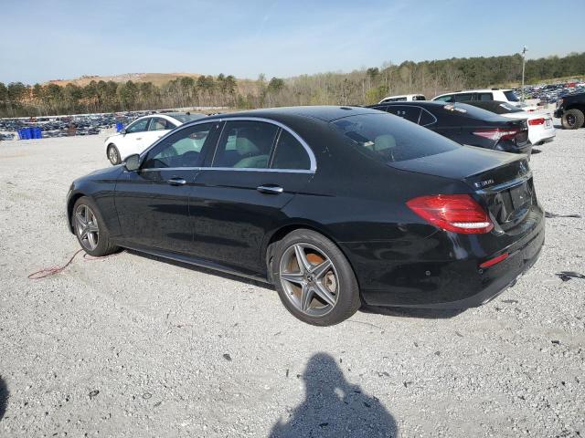  MERCEDES-BENZ E-CLASS 2018 Czarny