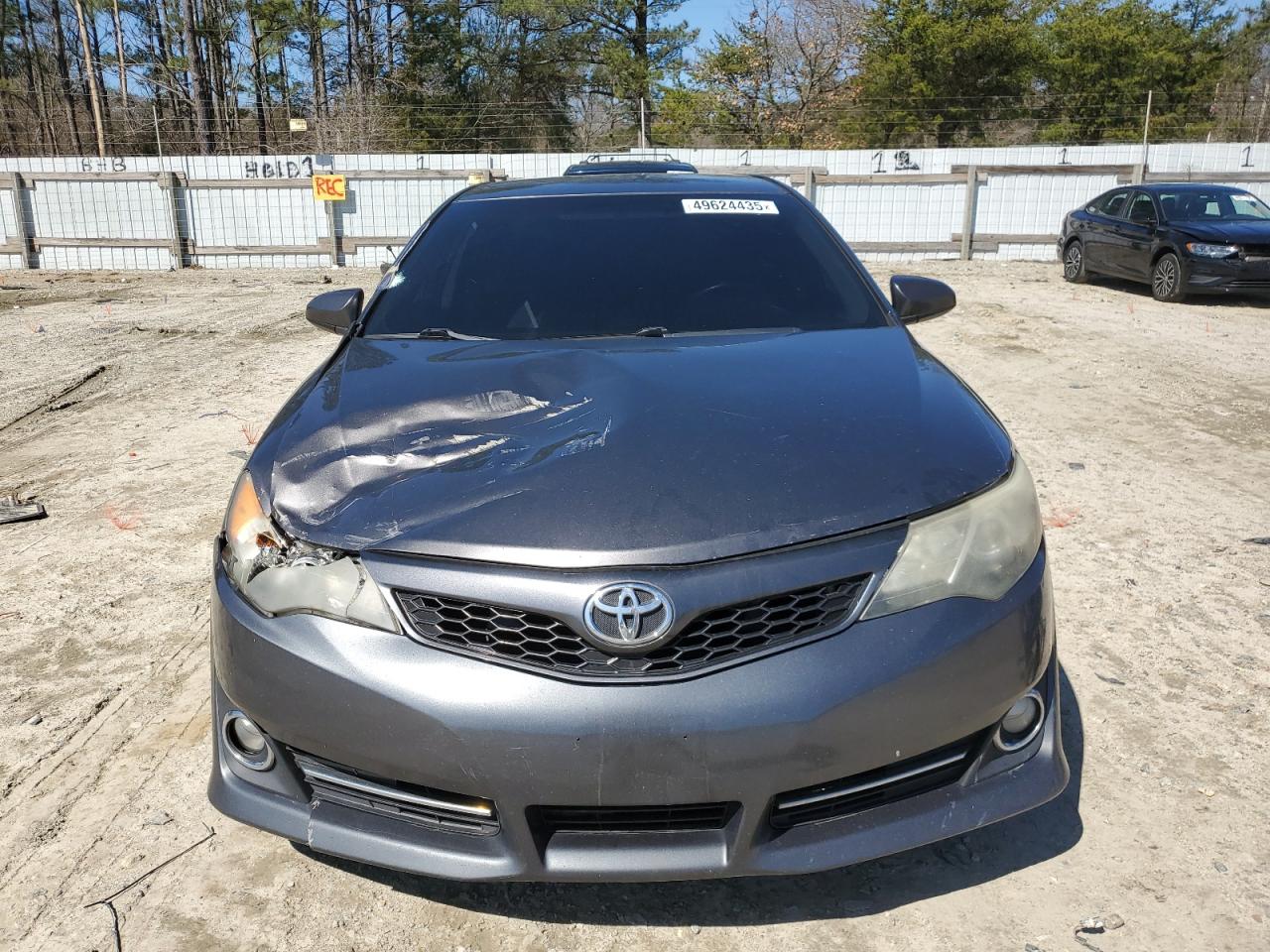 2013 Toyota Camry - Image 5