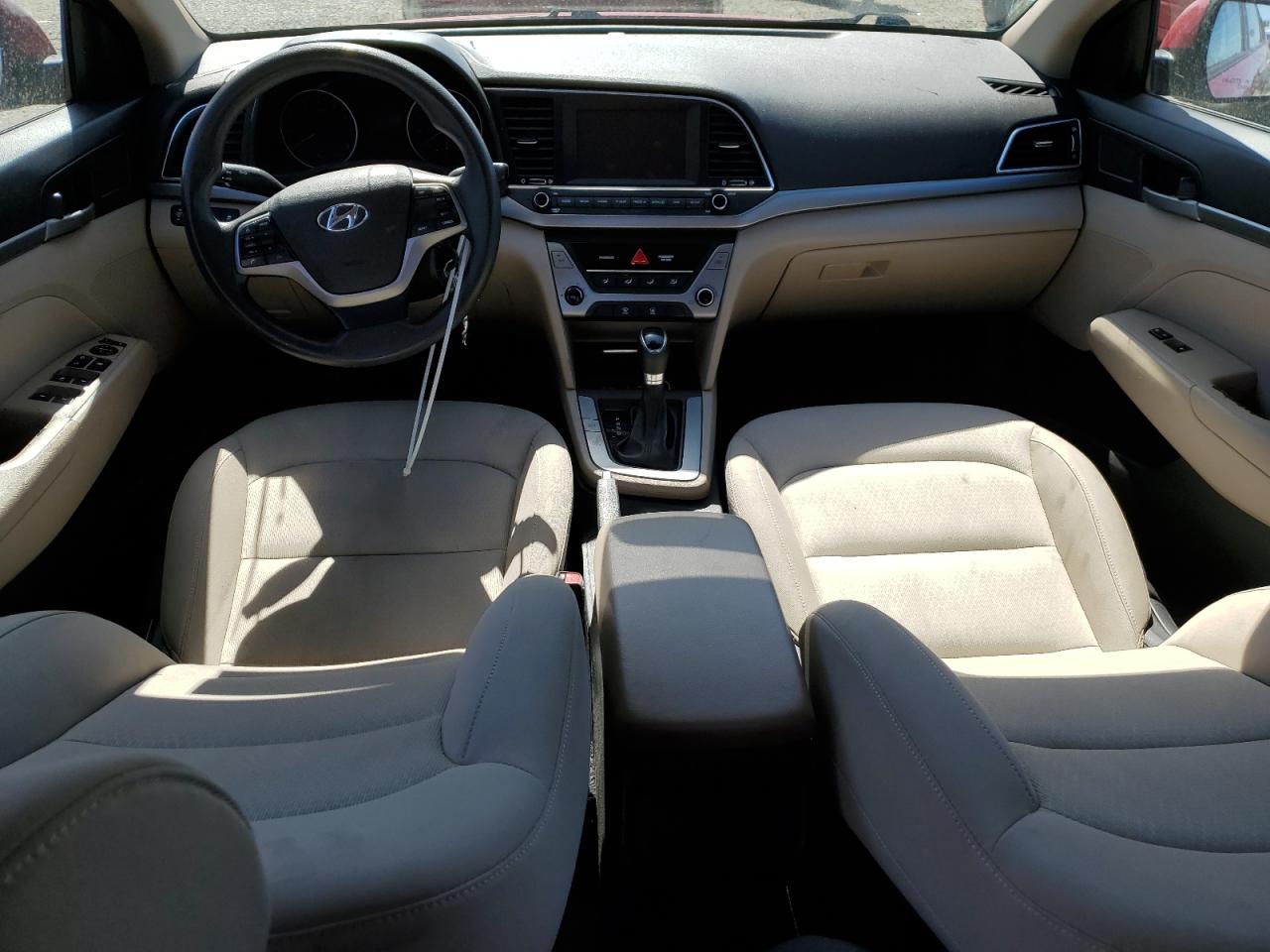 2017 Hyundai Elantra - Image 8