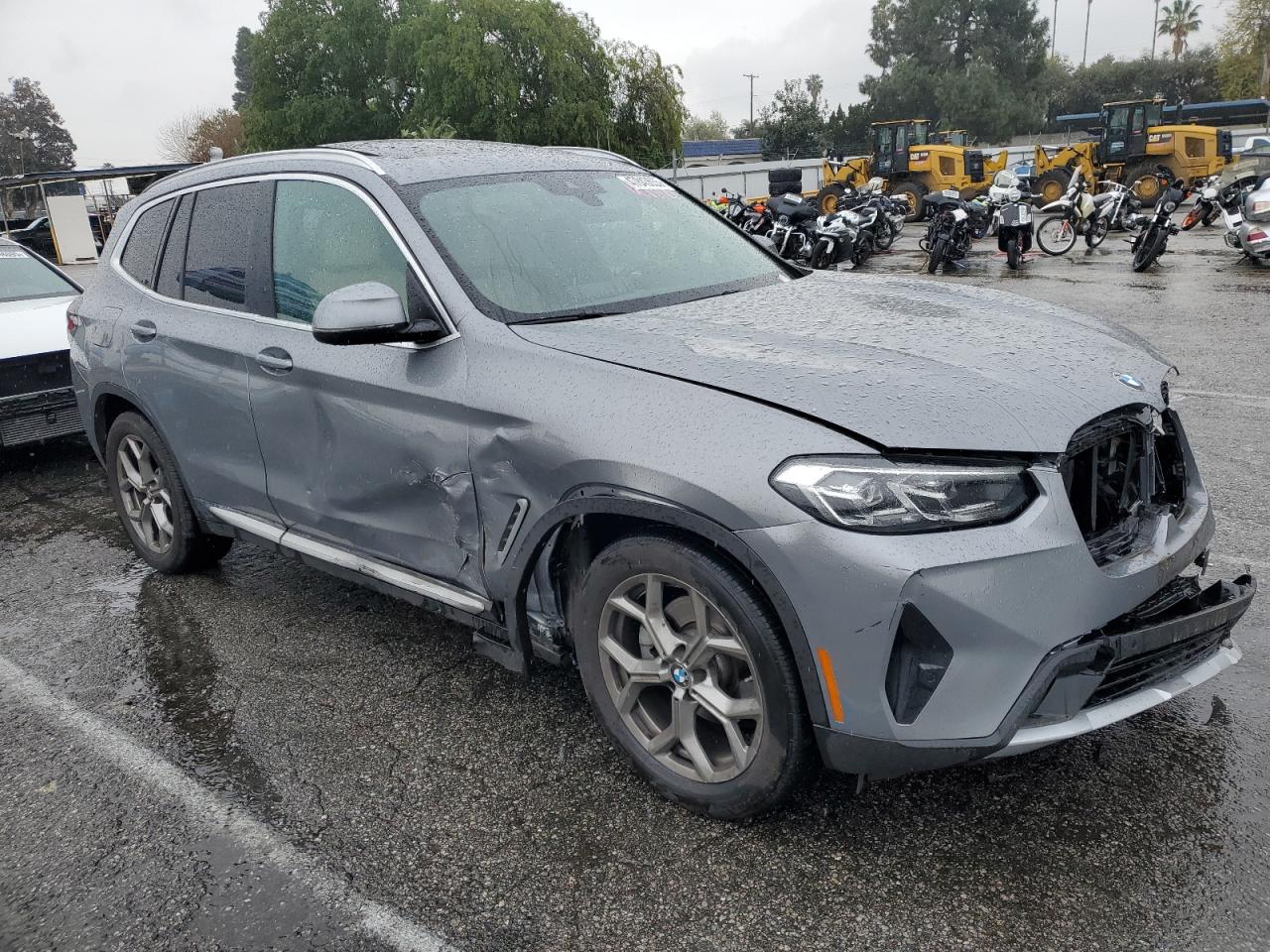 2023 BMW X3 - Image 4