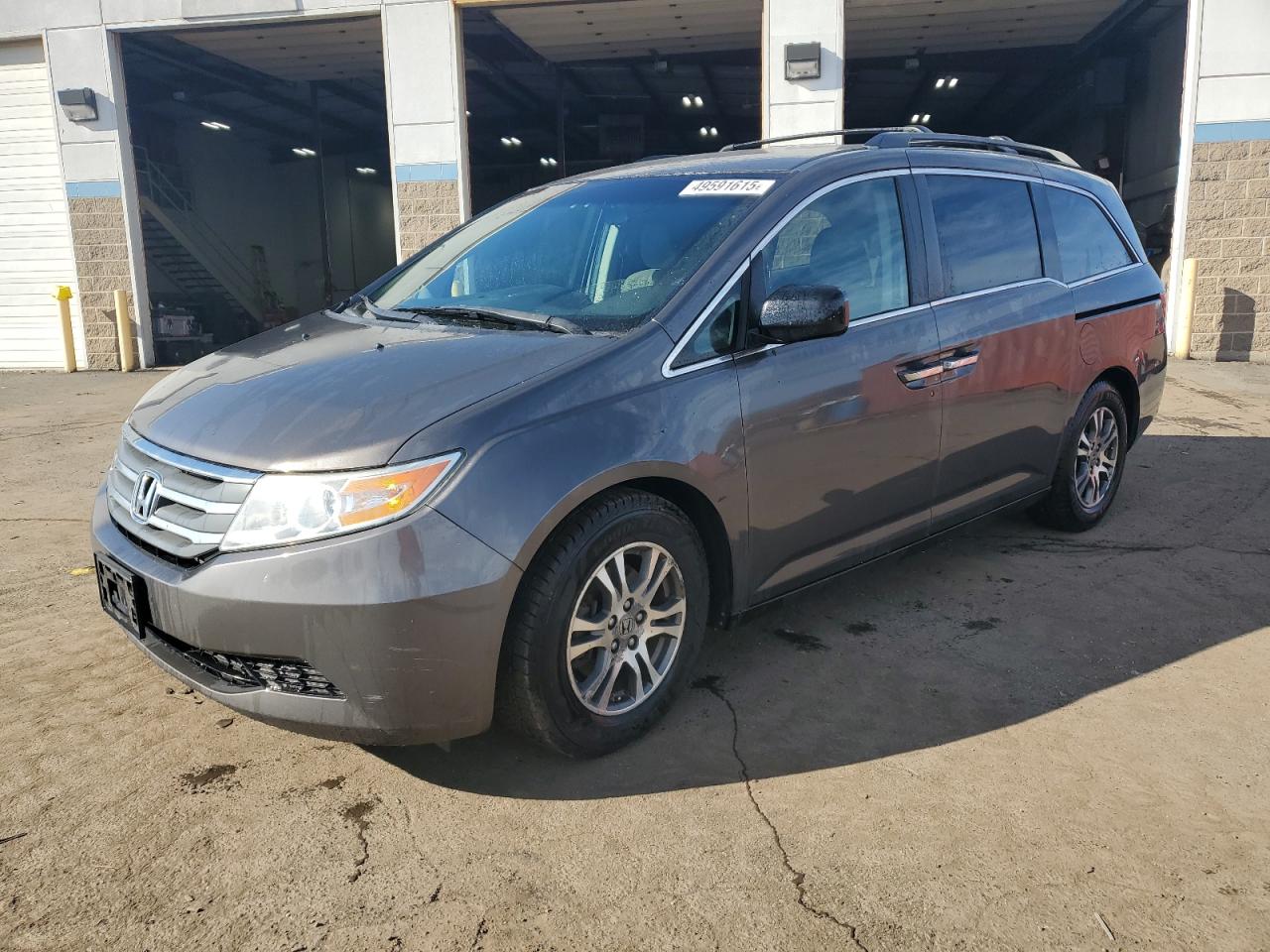2013 Honda Odyssey - Image 1