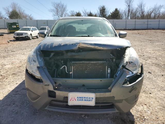  NISSAN VERSA 2019 Сірий