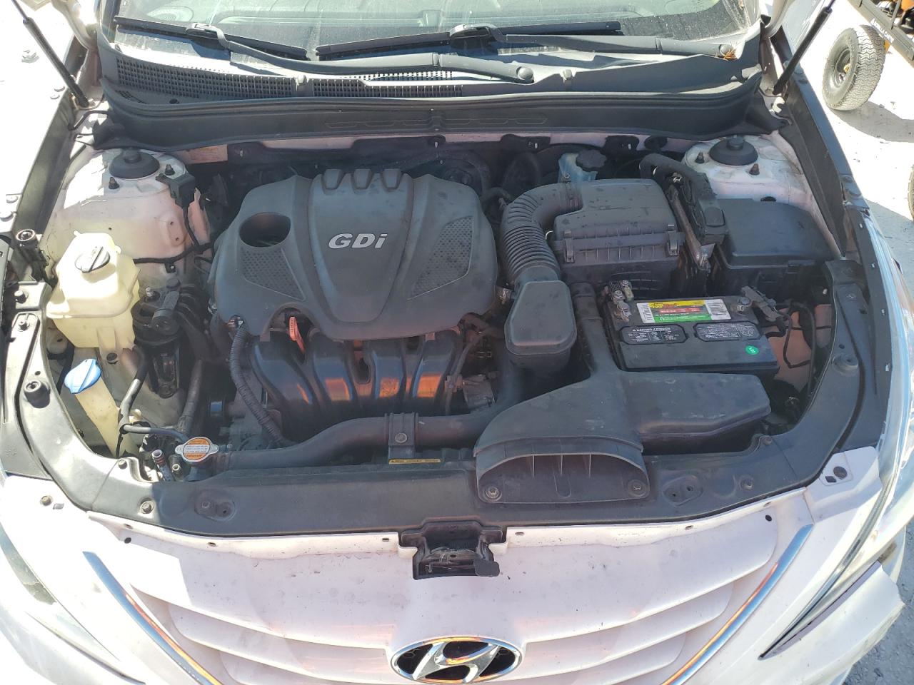 2011 Hyundai Sonata - Image 13