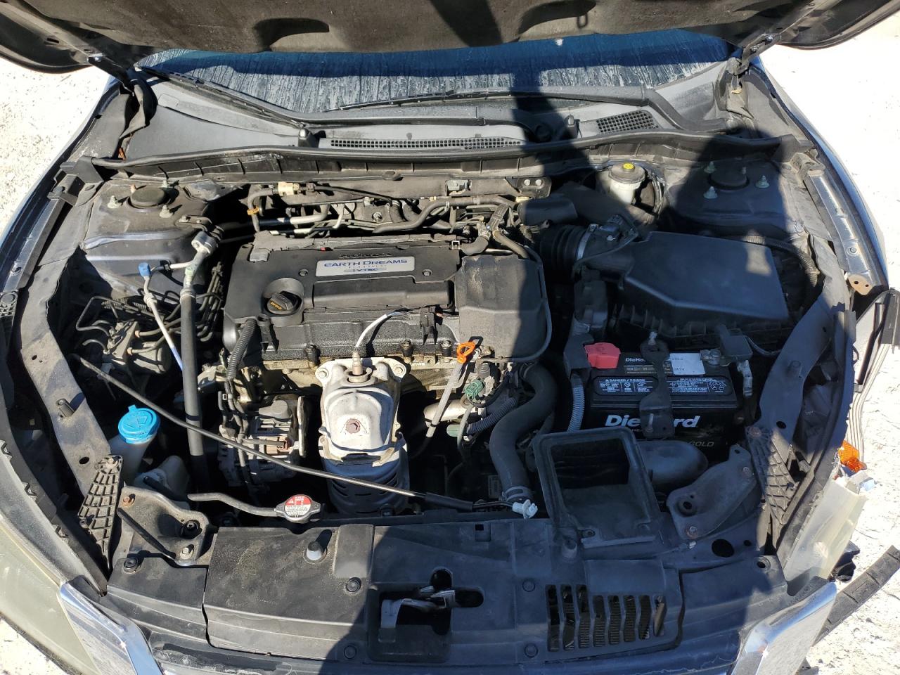 2015 Honda Accord - Image 11