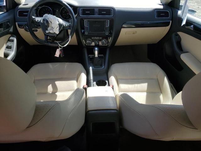 Sedans VOLKSWAGEN JETTA 2016 Granatowy